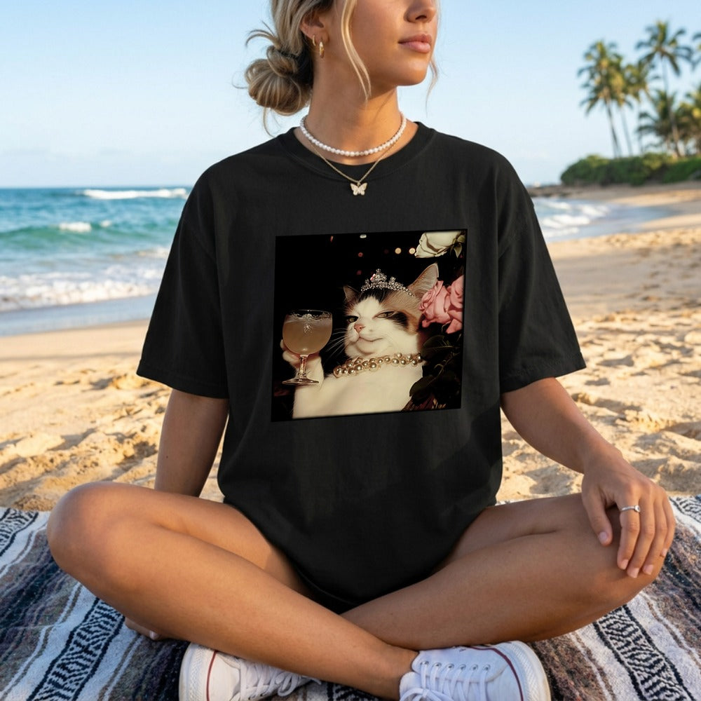 Retro Elengant Cat Funny Vintage Graphic Tee